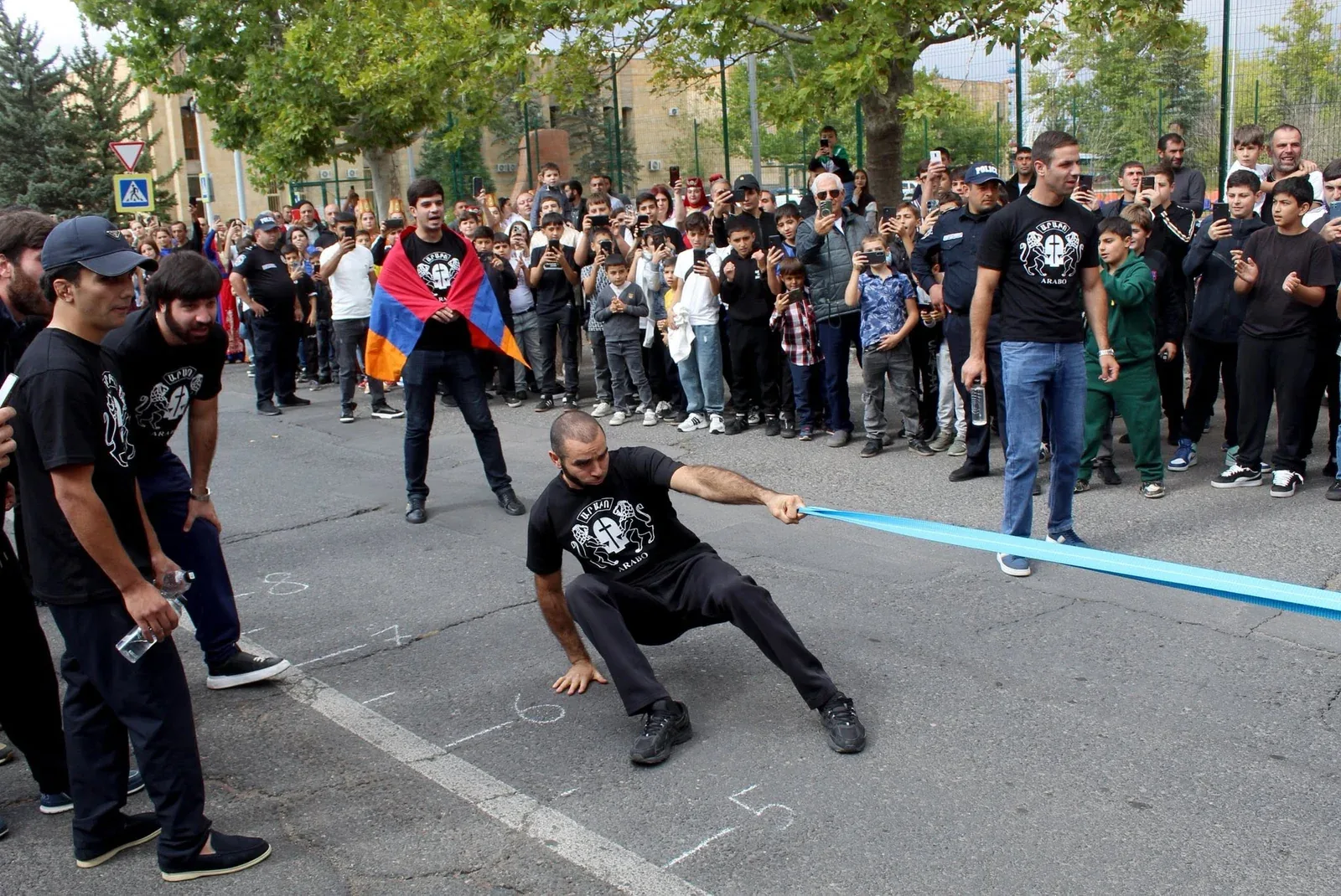 Yuri Sakunts — Public strength demonstration